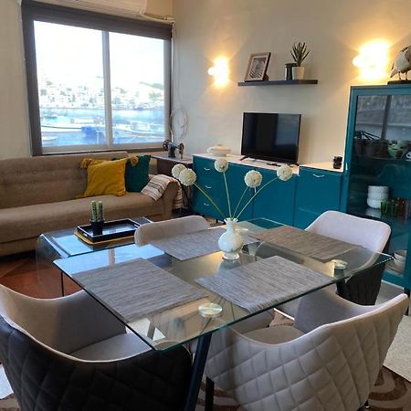 セント・ポールズ・ベイA Sea View Maisonette Right On The Waters Edge.アパートメント エクステリア 写真